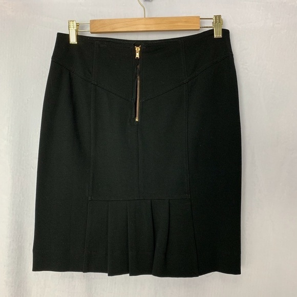 MARC BY MARC JACOBS SIZE SMALL BLACK SKIRT - Picture 1 of 9